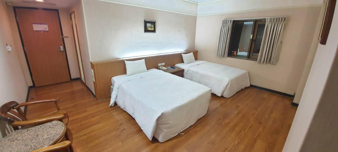 Tapeng Bay Holiday Hotel Donggang Extérieur photo