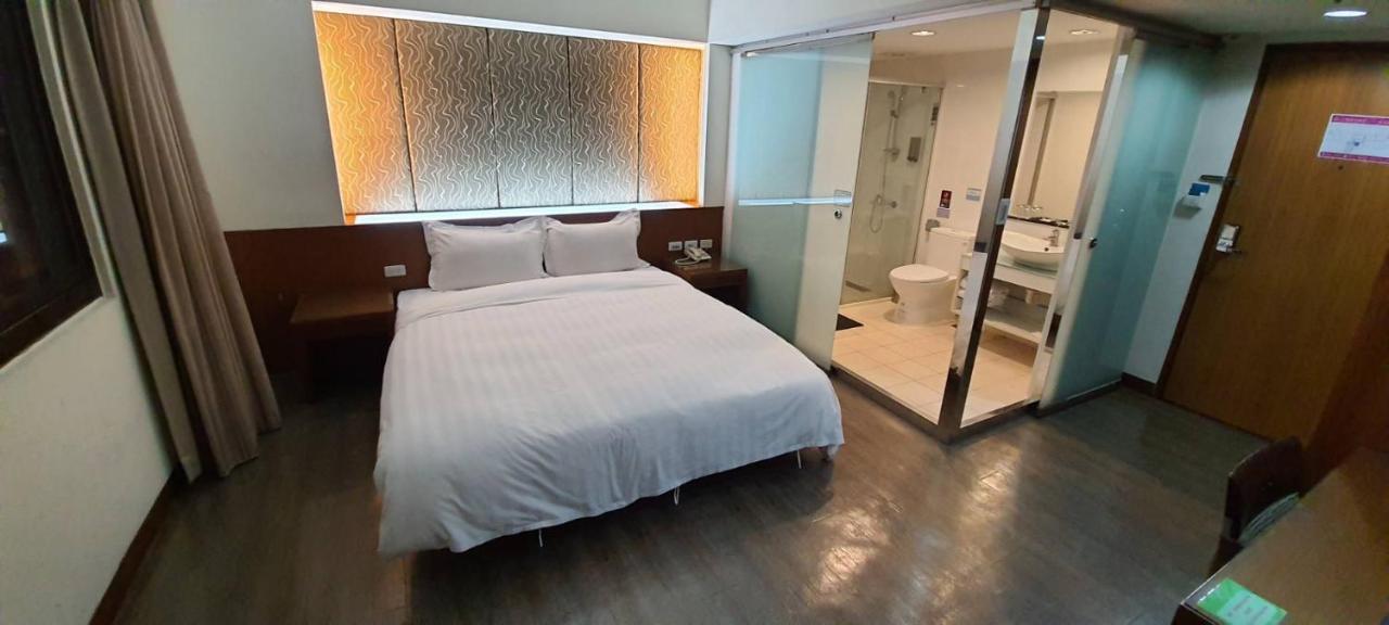 Tapeng Bay Holiday Hotel Donggang Extérieur photo