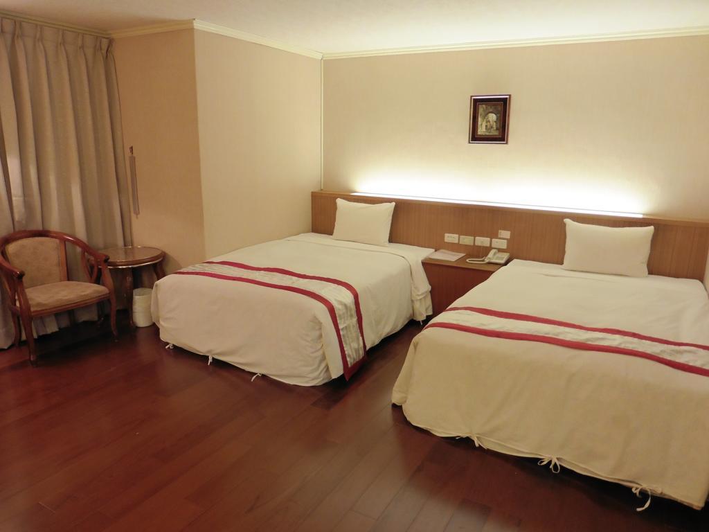 Tapeng Bay Holiday Hotel Donggang Extérieur photo