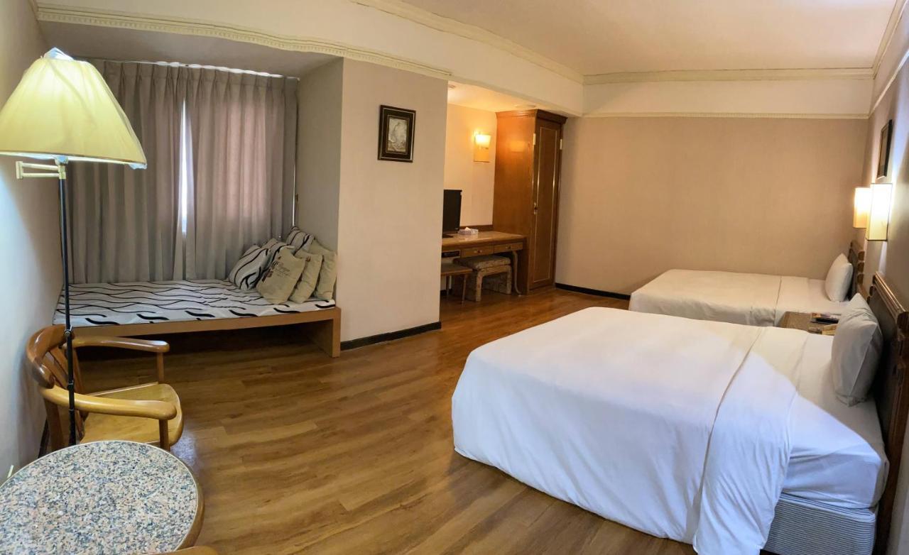 Tapeng Bay Holiday Hotel Donggang Extérieur photo